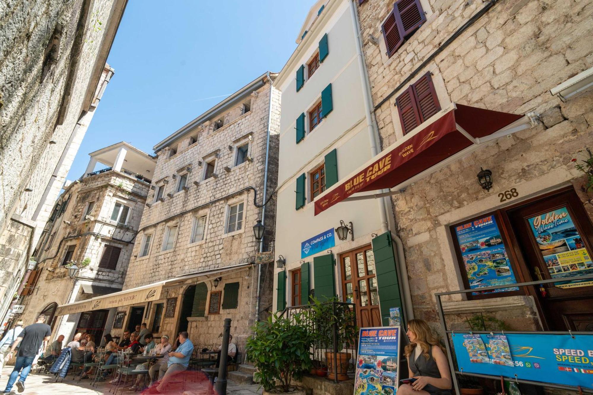 Studios Belvi Kotor Exterior photo